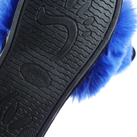 Жіночі домашні капці Halluci з еко-хутра у синьо-чорному кольорі
