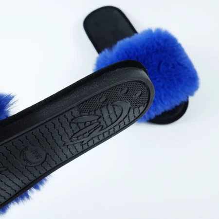 Жіночі домашні капці Halluci з еко-хутра у синьо-чорному кольорі