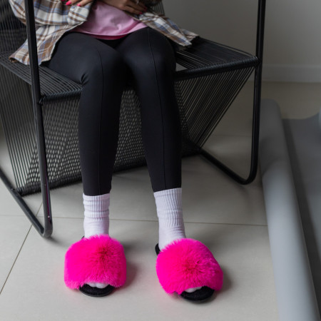 Жіночі домашні капці Halluci з еко-хутра у малиново-чорному кольорі