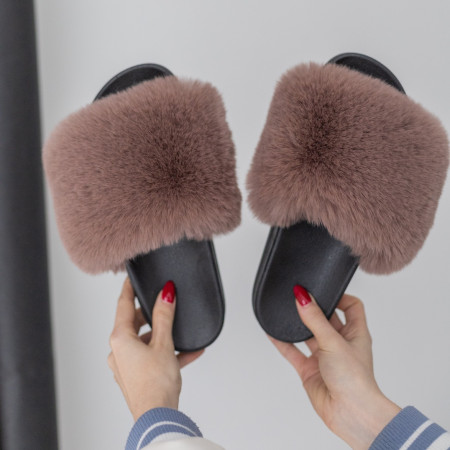 Жіночі тапочки для вулиці, коричневі — на резиновій підошві