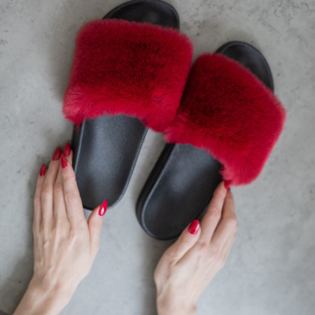 Жіночі літні тапочки Бордового кольору з гумовою підошвою