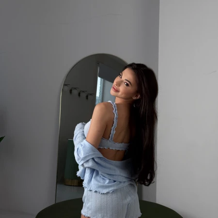 Жіноча блакитна піжама з шортами — легкий комплект для сну та відпочинку