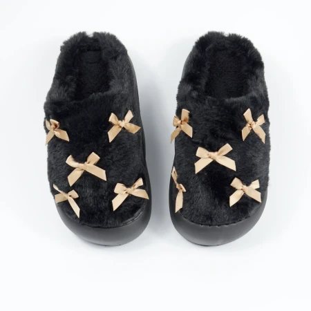 Жіночі домашні капці з бантиками у чорному кольорі