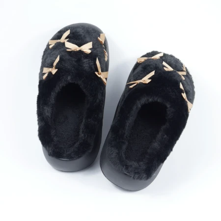 Жіночі домашні капці з бантиками у чорному кольорі