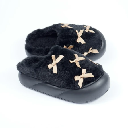 Жіночі домашні капці з бантиками у чорному кольорі