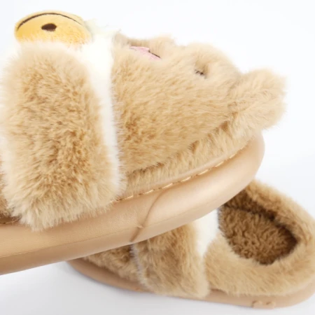 Дитячі кімнатні капці «Звірятка» з еко-хутра (Світло-коричневий ведмедик)