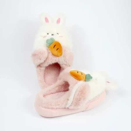 Дитячі кімнатні капці «Звірятка» з еко-хутра (Рожевий кролик)
