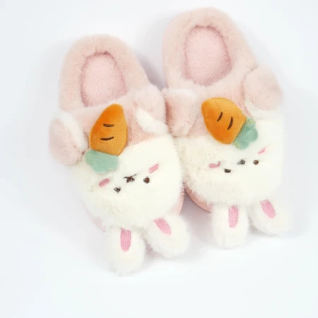Дитячі кімнатні капці «Звірятка» з еко-хутра (Рожевий кролик)