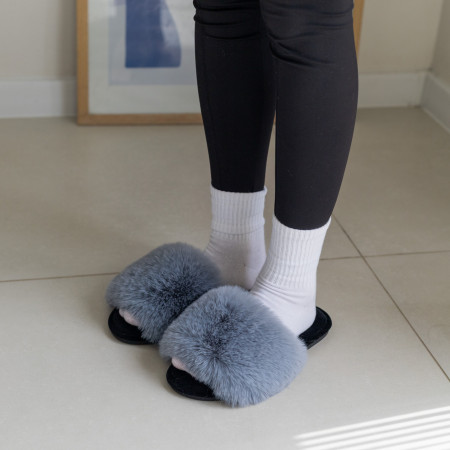 Жіночі домашні капці Halluci з хутра у сіро-чорному кольорі